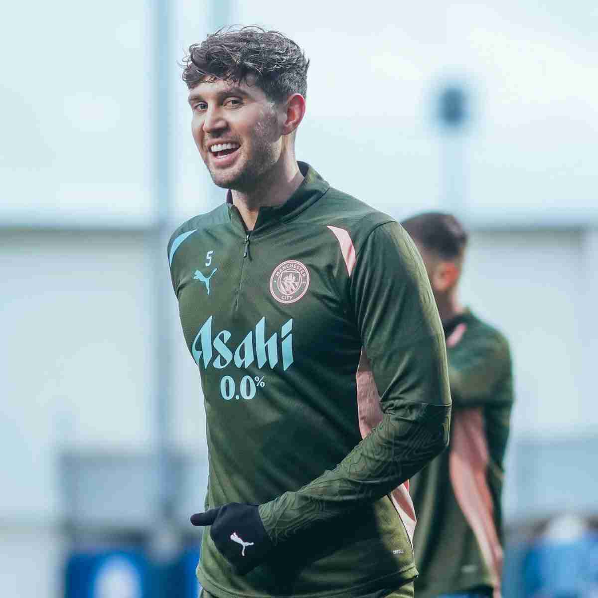 ภาพถ่ายล่าสุด&แมนเชสเตอร์ซิตี้