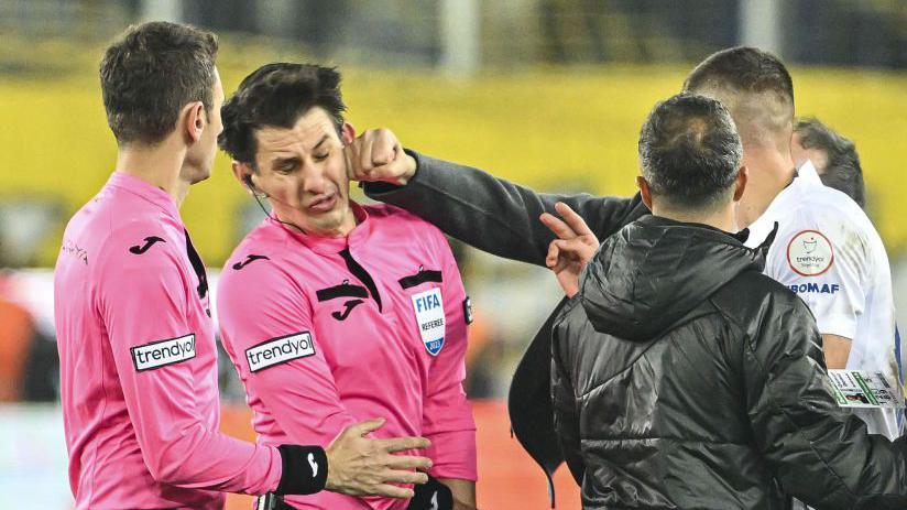 Turkish Club Defends Former President Despite Prison Sentence for Referee Assault