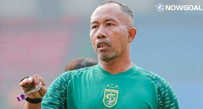 Uston Nawawi Takes Charge of Persebaya for the Final Two Liga 1 Matches