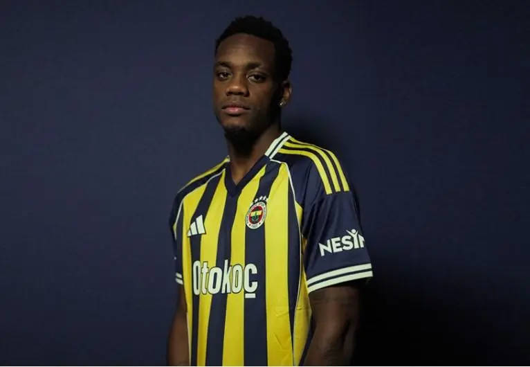 Tiền đạo Duran của Al Nassr chính thức gia nhập Fenerbahçe theo dạng cho mượn một năm