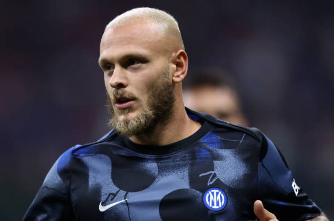 ​Bayern Munich thất bại trong việc chiêu mộ Dimarco, tương lai Davies vẫn là ẩn số