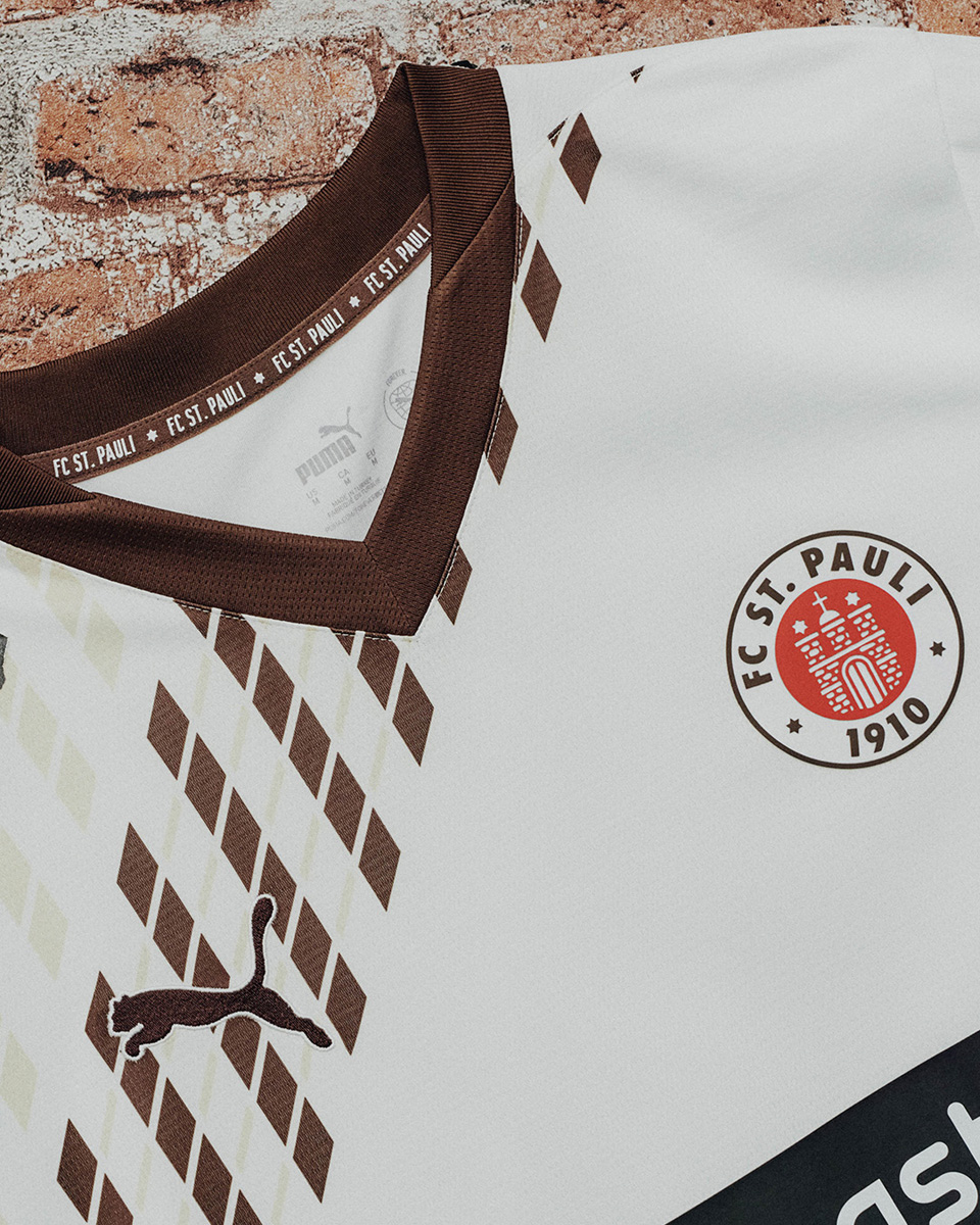 Áo đấu sân khách St. Pauli cho mùa giải 2024-25