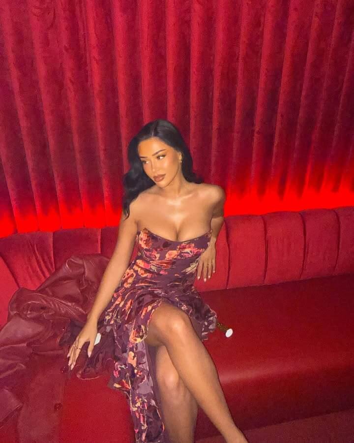 Bellingham 22 tuổi khoe ảnh chúc mừng sinh nhật bạn gái 28 tuổi: Chúc mừng sinh nhật 💚🥳