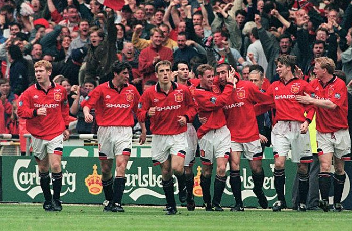 Tại sao MU gọi là Quỷ đỏ? Giải mã biệt danh nổi tiếng của Manchester United