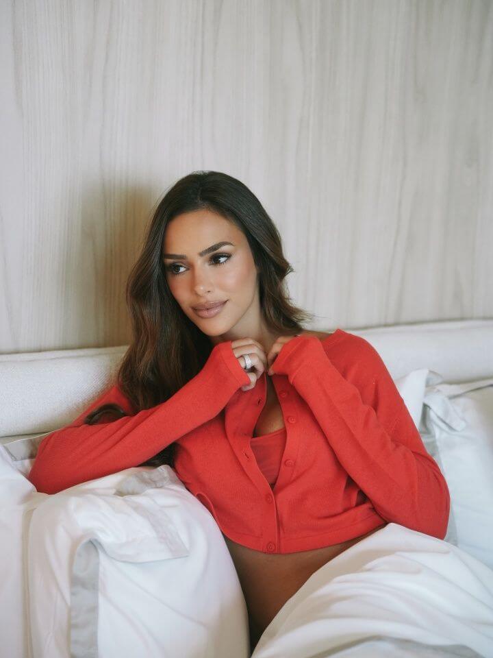 Bạn gái của Hummels khoe ảnh khí chất xinh đẹp, Georgina và Ronaldo thể hiện tình cảm