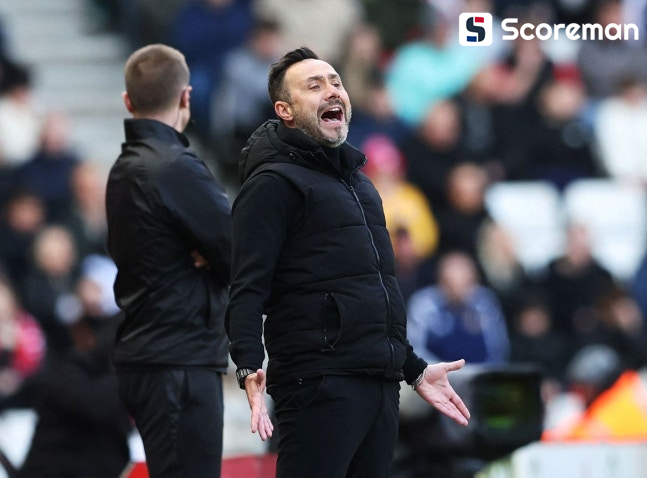 토트넘, 새 감독 데뷔전 선덜랜드 원정 0-1 충격패→EPL 14경기 무승