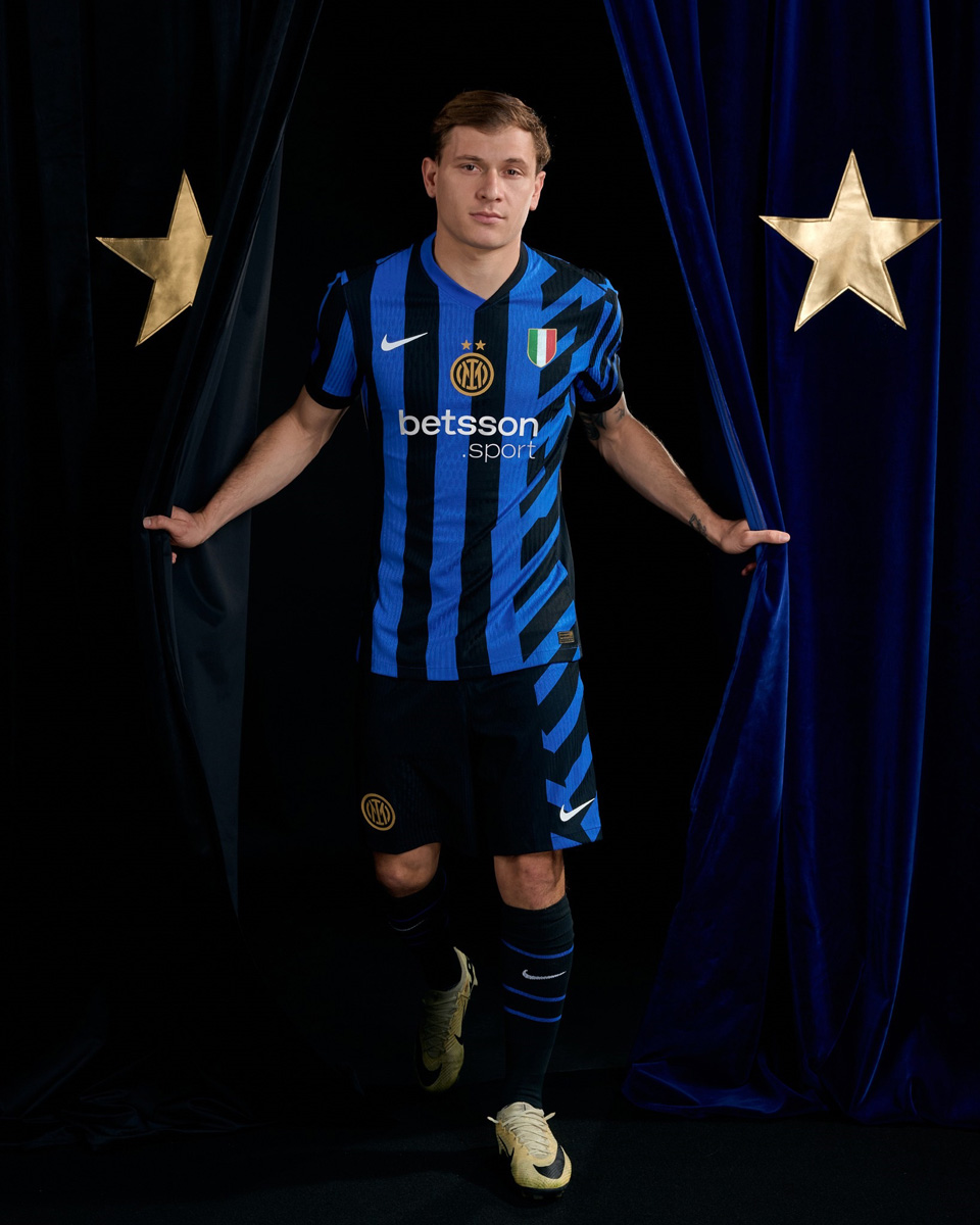 Áo đấu sân nhà Inter Milan cho mùa giải 2024-25