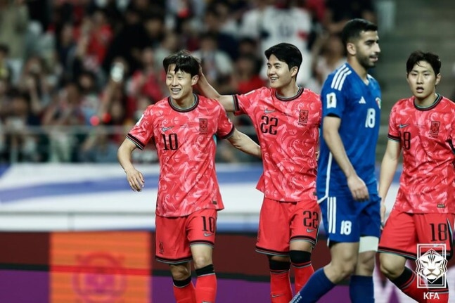 '브라질전 0-5 참사' 홍명보호, 파라과이전 2가지 과제는 '스리백 보완+포트2 사수'