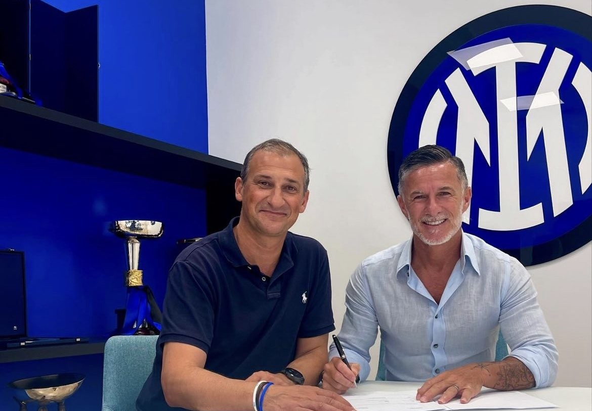 Former Inter player Carbone appointed as head coach of the Inter Milan's U18 team