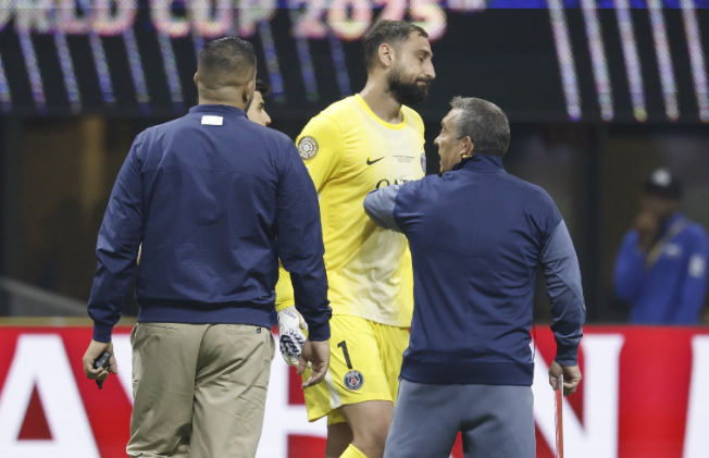 Việc chuyển nhượng Donnarumma đã chính thức được công bố vào hôm nay và Ederson đã gia nhập Fenerbahce