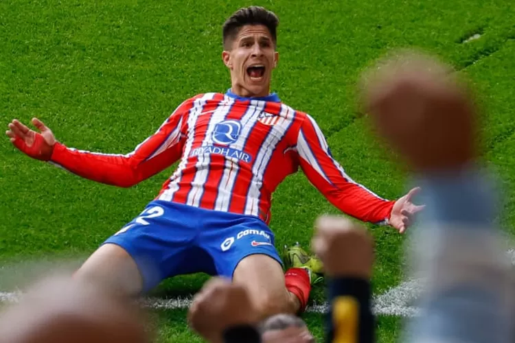 Diego Simeone Praises Son Giuliano's Growth Following First Atletico Goal