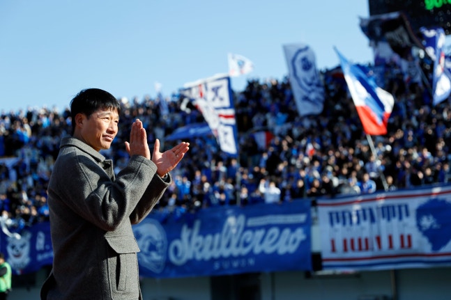 ‘정효볼’ 수원 삼성, 신생팀 김해FC 3-0 완승...창단 첫 개막 4연승