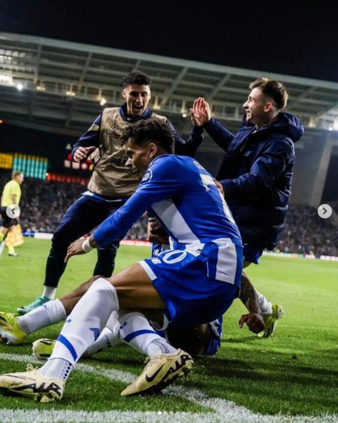 It's not explained...💙𝘿𝙧𝙖𝙘𝙖𝙧𝙮𝙨 🔥