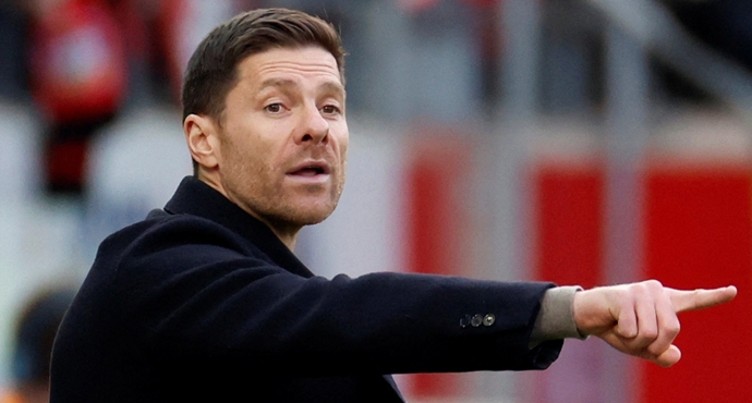 “ชาบี อลอนโซ” พูดเอง! ดับฝัน “ลิเวอร์พูล-บาเยิร์น” ยันอยู่ต่อ “เลเวอร์คูเซน”