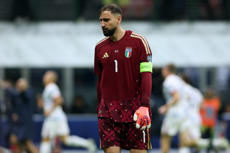Lỡ hẹn World Cup 2026: Donnarumma đắt giá nhất thế giới nhưng chưa một lần dự giải
