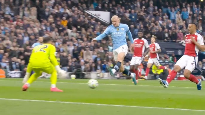 City and Arsenal Share Spoils in Controversial Etihad Clash