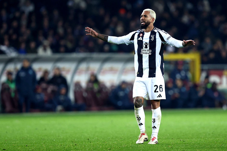 Báo Ý: Điều kiện mua đứt Gonzalo và D. Luis đã đạt 50%, Juventus có thể thu về 50 triệu euro