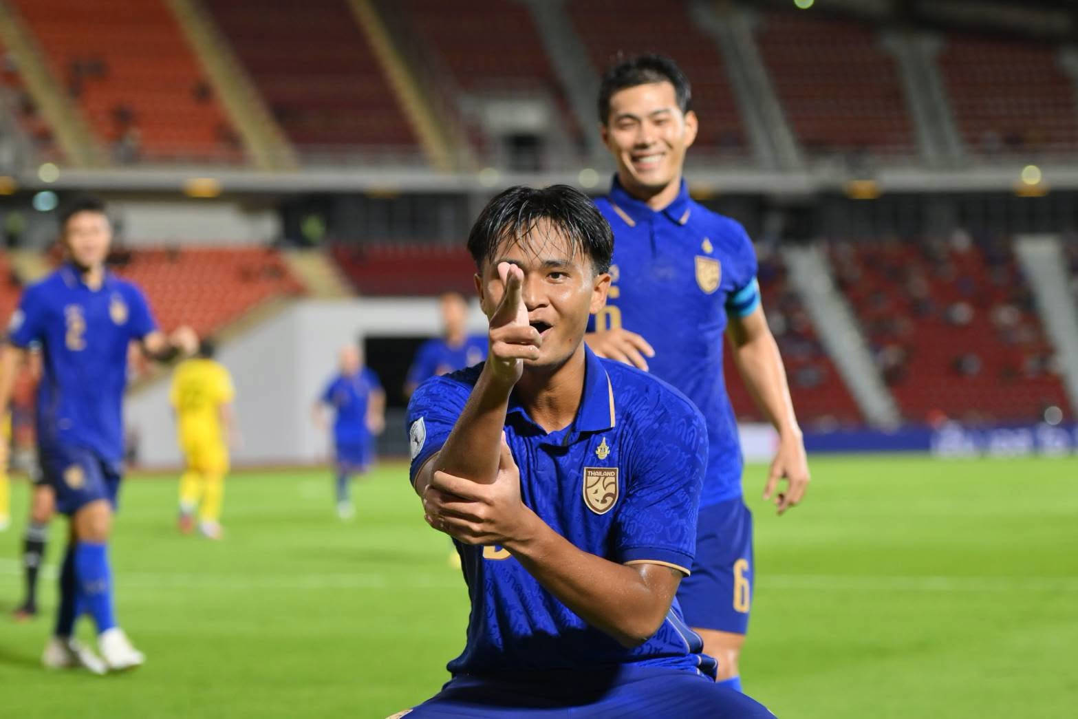 Thái Lan 2-0 Malaysia | Thế hệ mới của bóng đá Thái Lan tỏa sáng