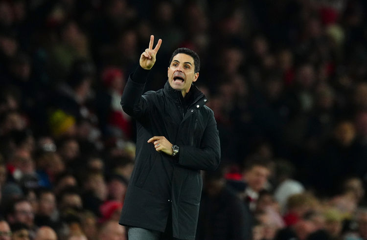 Bảng xếp hạng Ngoại hạng Anh 2025: Arsenal dẫn đầu tuyệt đối với 83 điểm, Man Utd tụt xuống thứ 12
