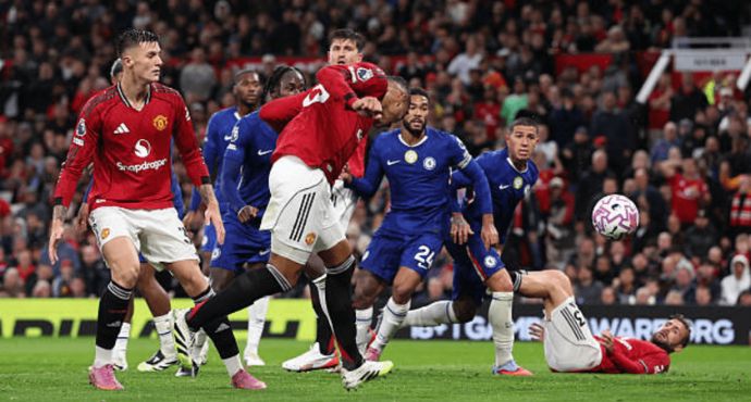 Manchester United and Bournemouth Share Eight Goals in Thrilling Premier League Draw