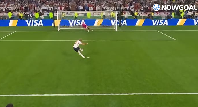 England Hold On in 3–2 Thriller as Mexico Fight Back in World Cup Clash