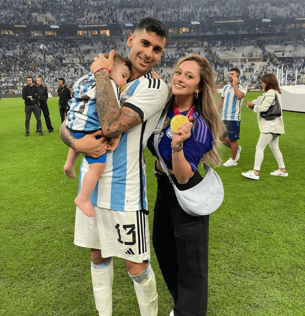 Derby Bắc London sắp bắt đầu, The Sun giới thiệu thành viên WAGs của Tottenham và Arsenal