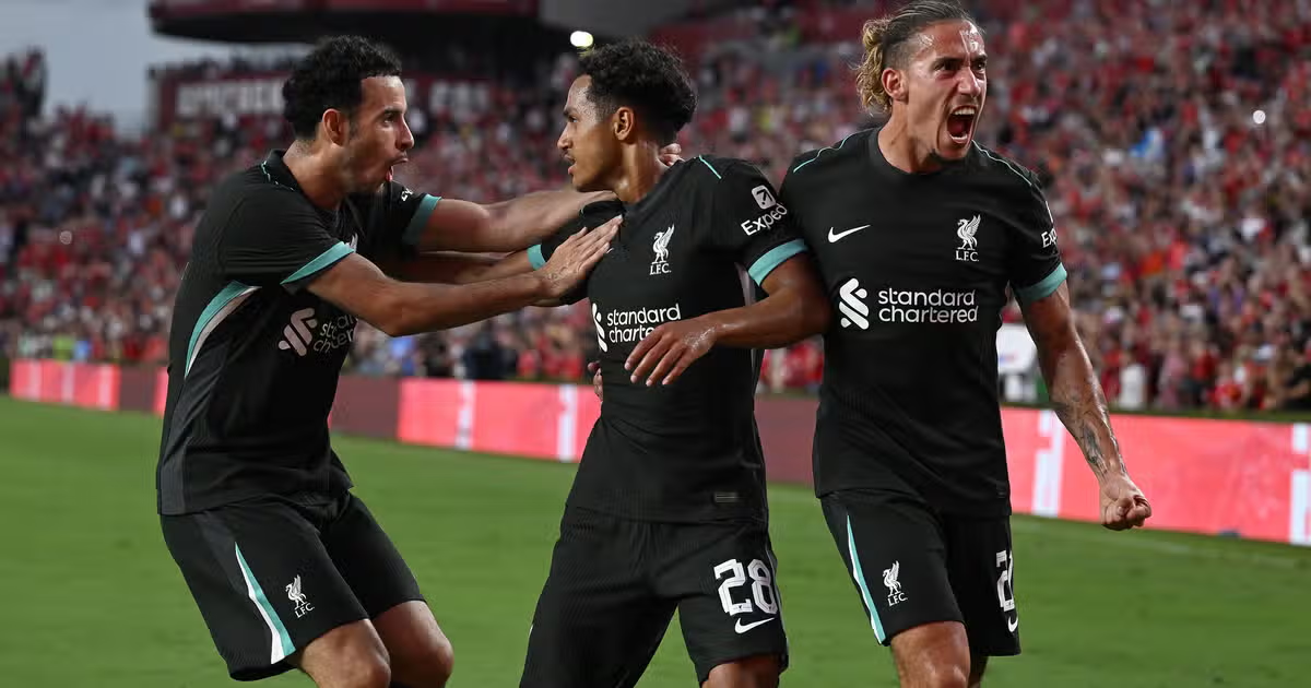 Liverpool Dominates Manchester United in Pre-Season Derby