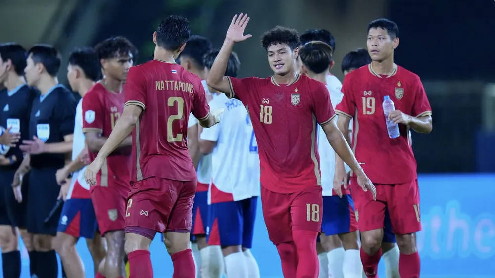 Cựu tuyển thủ Thái Lan chê 