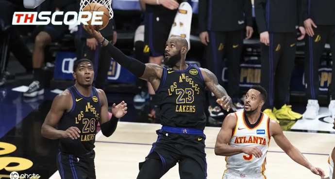 NBA - ลอสแอนเจลิสเลเกอส์ 141-116 แอตแลนตา ฮอกส์