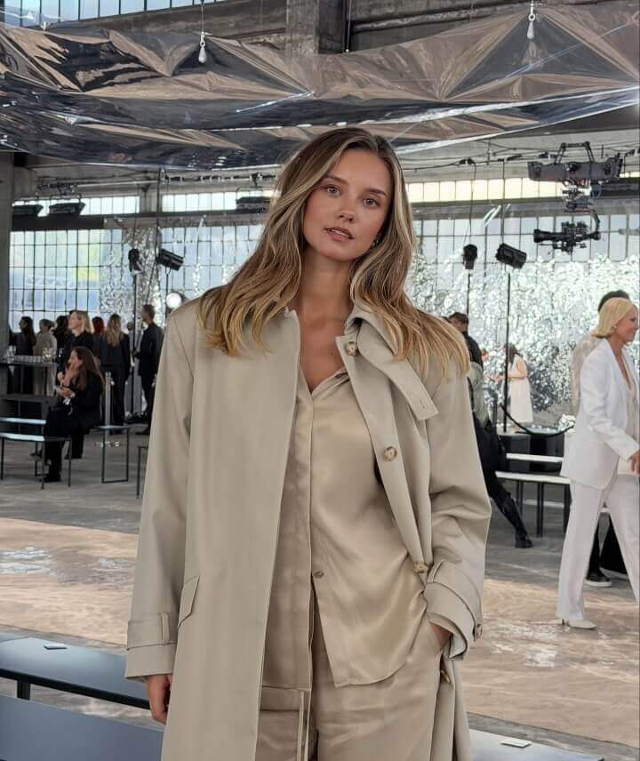 Show xã hội: bạn gái của Hummels sải bước trên sàn catwalk với bộ đồ lót gợi cảm, Kaká và Beckham chụp ảnh cùng nhau