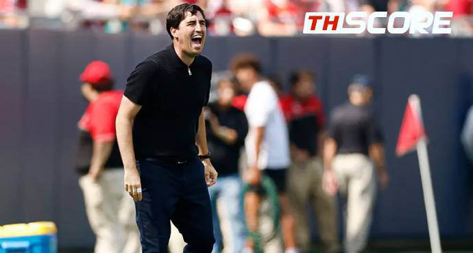 หงส์ยุคอิราโอร่าพังครึ่งหลัง! ลีดส์ ยิง 4 ลูกรวดแซง 4-2