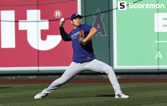 오타니, 투수 복귀 준비 다시 시작…로버츠 다저스 감독의 계획은 “18~20경기 정도 등판”