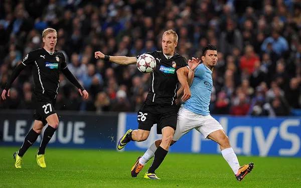 มีอาถรรพ์ ! เกร็ดก่อนเกม วิคตอเรีย พิลเซ่น พบ แมนยู