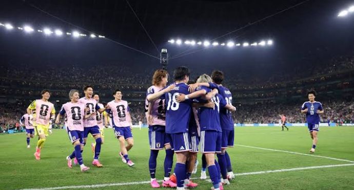Japan Dominates Tunisia with Stunning 4-0 Victory in World Cup Group Stage.