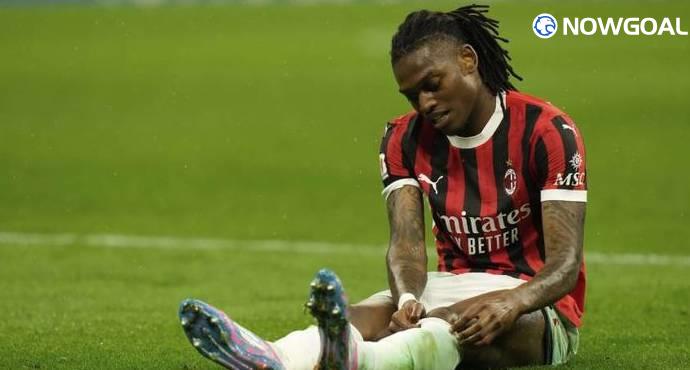 Rafael Leao Faces Uncertain Future as Top Clubs Look Elsewhere in Transfer Market