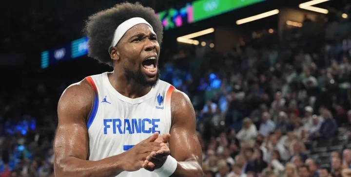 The team signed the 16th overall pick from the 2016 draft, Yabusele, from Real Madrid's men's basketball team