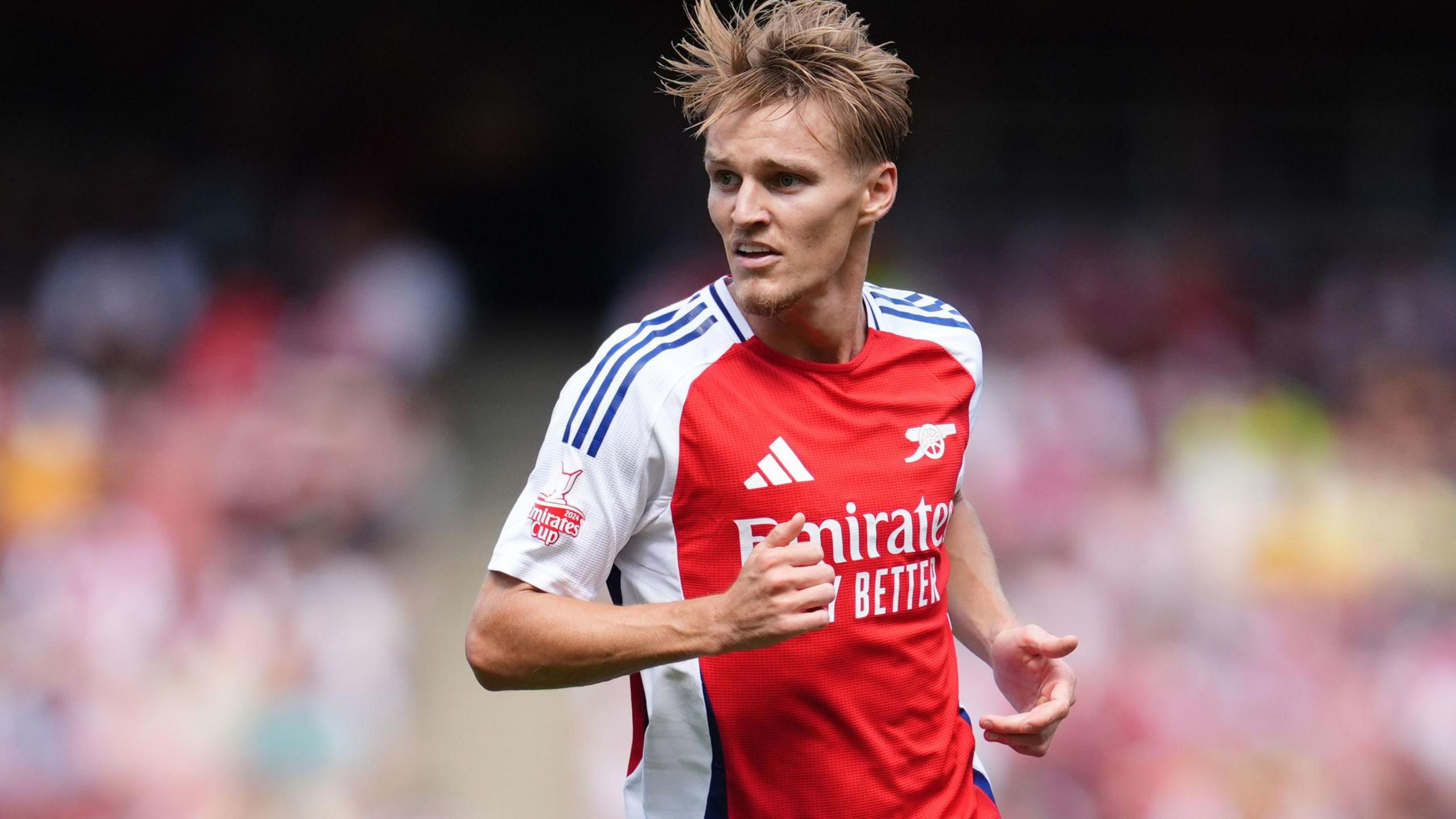 Martin Ødegaard Returns to London After Discussions with Norway's Medical Staff