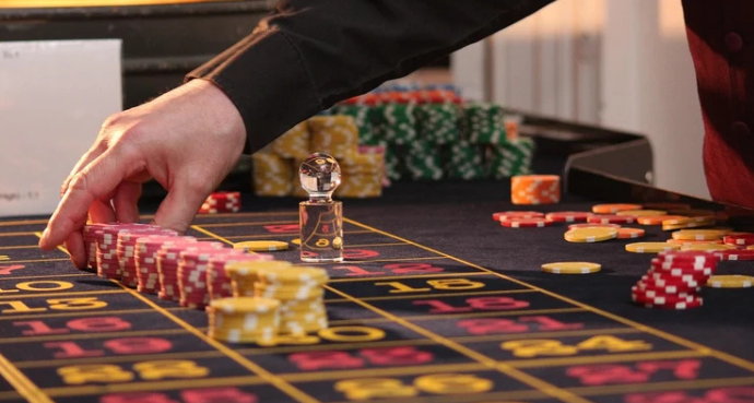 Live Roulette B52Club: Mastering the Wheel and Table Strategy