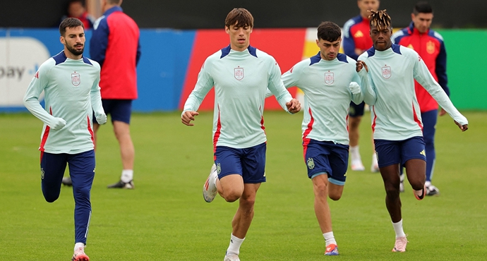 กระทิงฟอร์มสด รอขวิด 