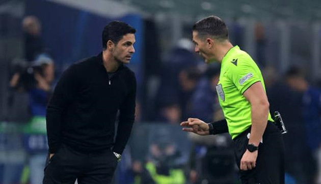 Arteta Chỉ Trích Trọng Tài Sau Trận Thua Sát Nút Trước Inter Milan