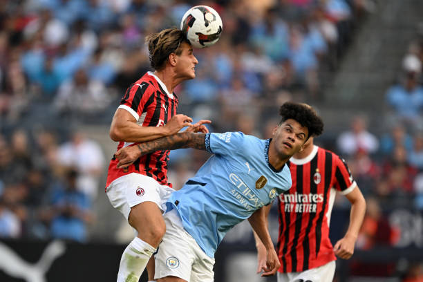 Oscar Bobb - Ngôi sao mới vụt sáng giữa đêm Milan thất bại