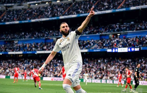 Benzema đã họp với ban lãnh đạo Al-Ittihad sau thất bại trước Al-Nassr và ủng hộ việc sa thải HLV Blanc