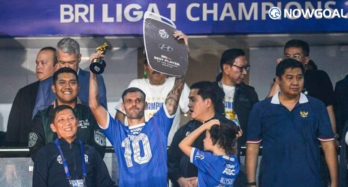 Persib Bandung Dominates Liga 1 2024/25 Awards with Two Major Honors ​