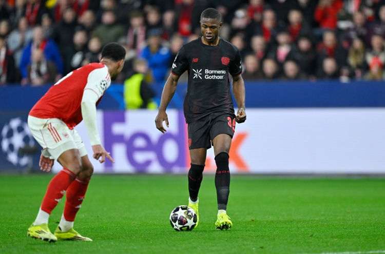 Kofane lọt vào tầm ngắm của loạt “ông lớn” châu Âu