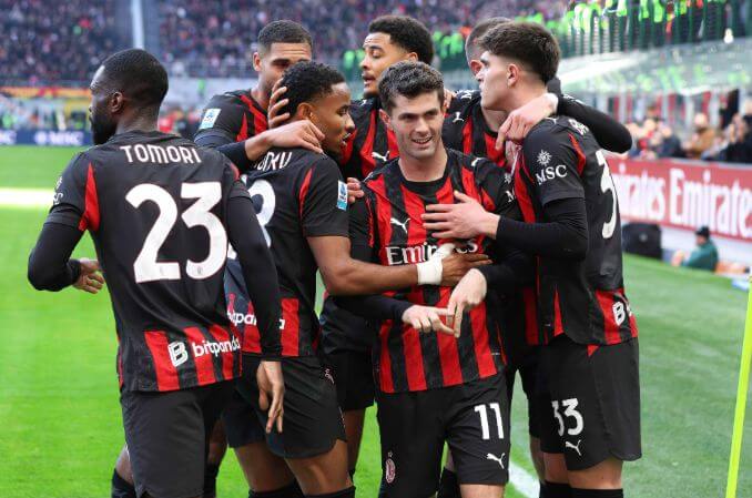 Pulisic dập tin đồn, ăn mừng bàn thắng gửi tình yêu cho bạn gái💖