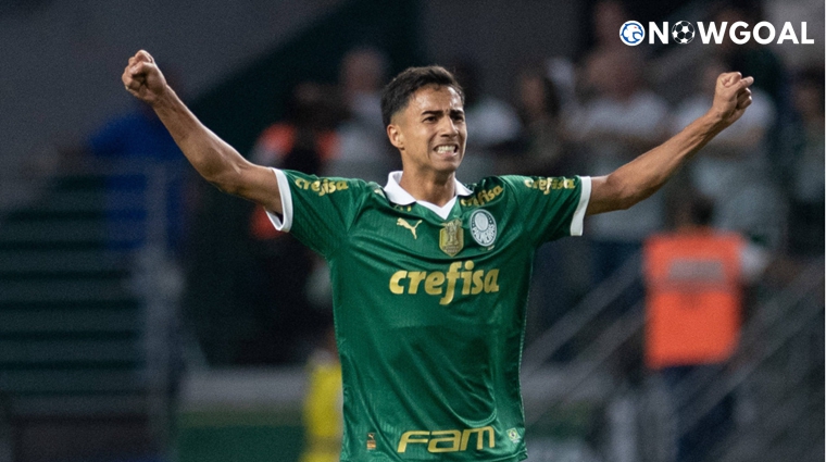 ​Arsenal and Chelsea step up pursuit of Vitor Reis