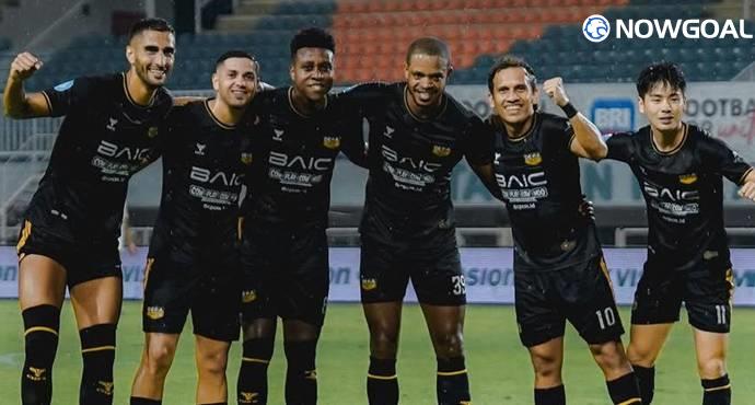 Four-Way Showdown for Liga 1 Runner-Up Spot Heats Up Ahead of Final Matchdays