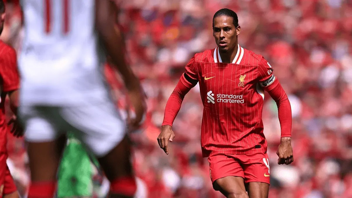 Van Dijk: Liverpool chưa gia hạn hợp đồng nhưng giờ tôi tập trung vào việc chiêu mộ cầu thủ mới