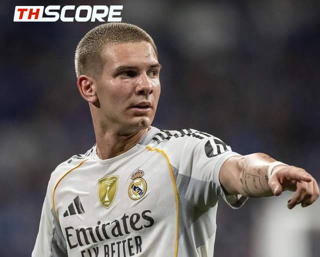 ศึกใหญ่ UCL ดวลลิเวอร์พูล! เรอัล มาดริด ล็อคไลน์อัพ 4-4-2 ชุดเดิมบุกแอนฟิลด์ - เอ็มบัปเป้จ้องซัดประตูที่ 20