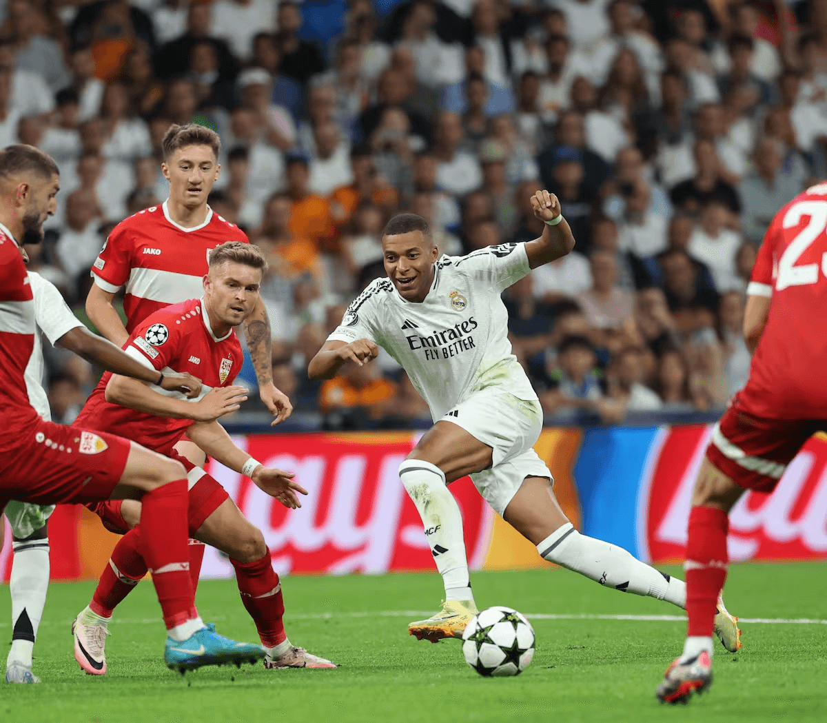 Kết quả Cúp C1: Real Madrid 3-1 VfB Stuttgart